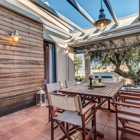 Luxury House By Corfuescapes Μπαρμπάτι